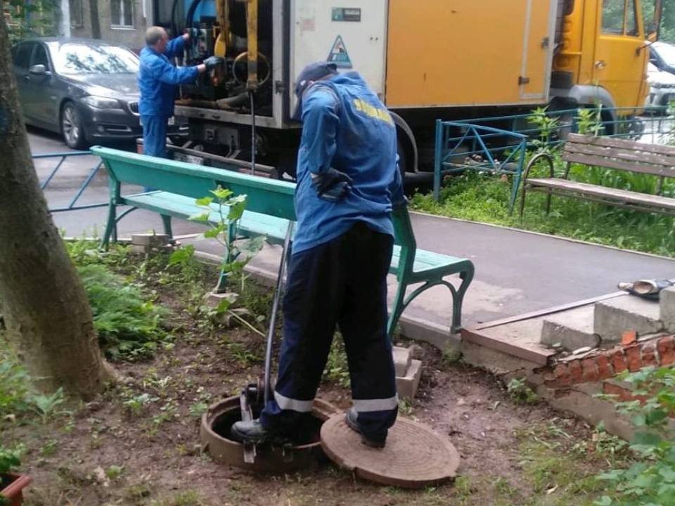 Около 20 км наружных сетей канализации промыли специалисты подольского «Водоканала» с начала года