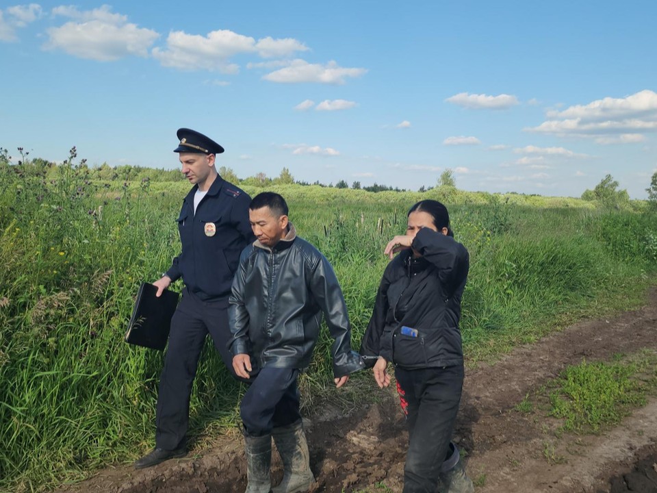 Зоозащитники спасли 30 щенков от рабочих-живодеров