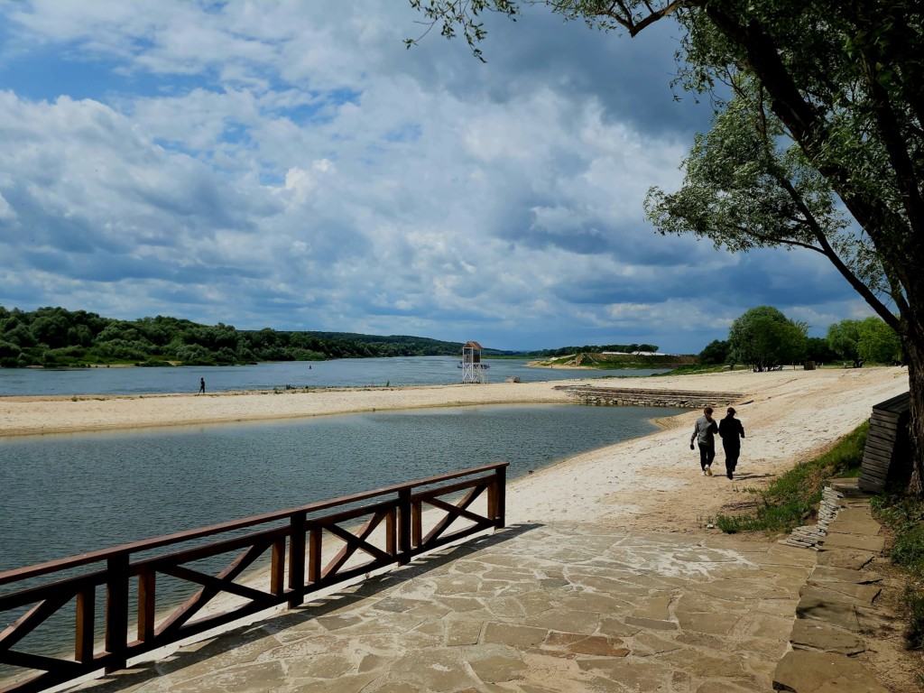 Пляж в Лопатинском микрорайоне признали безопасным для купания