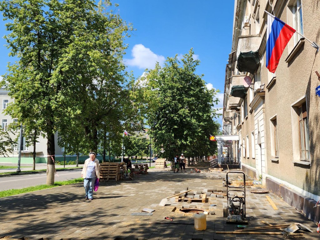 Реконструкцию пешеходной зоны на Андропова завершат раньше срока