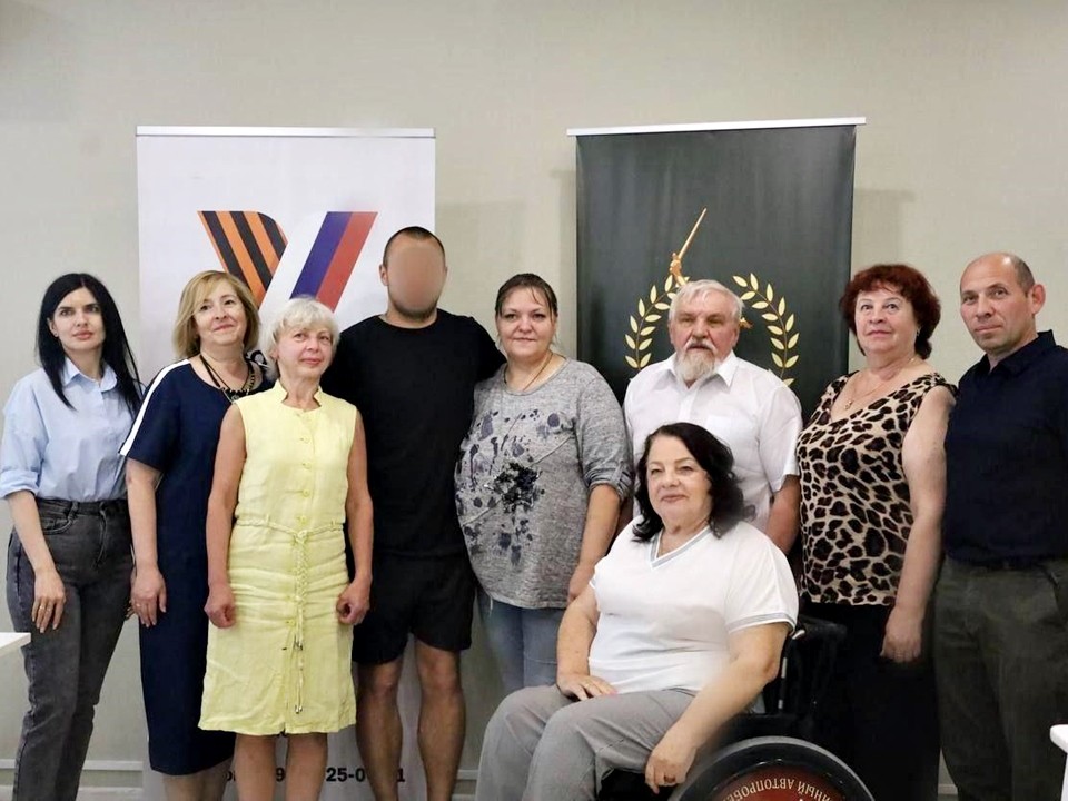 Серпухович герой СВО встретился с близкими в преддверии Дня семьи, любви и верности