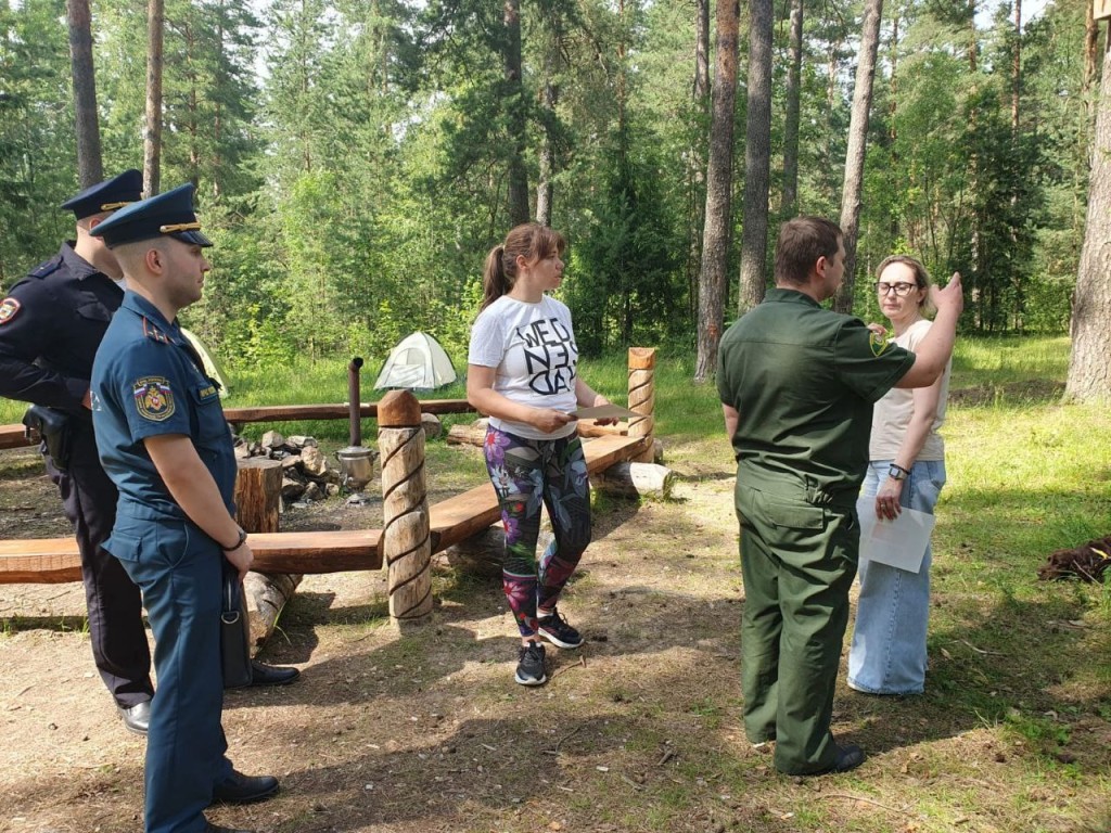 Егорьевские лесничие контролируют обстановку в лесах в связи с аномальной жарой