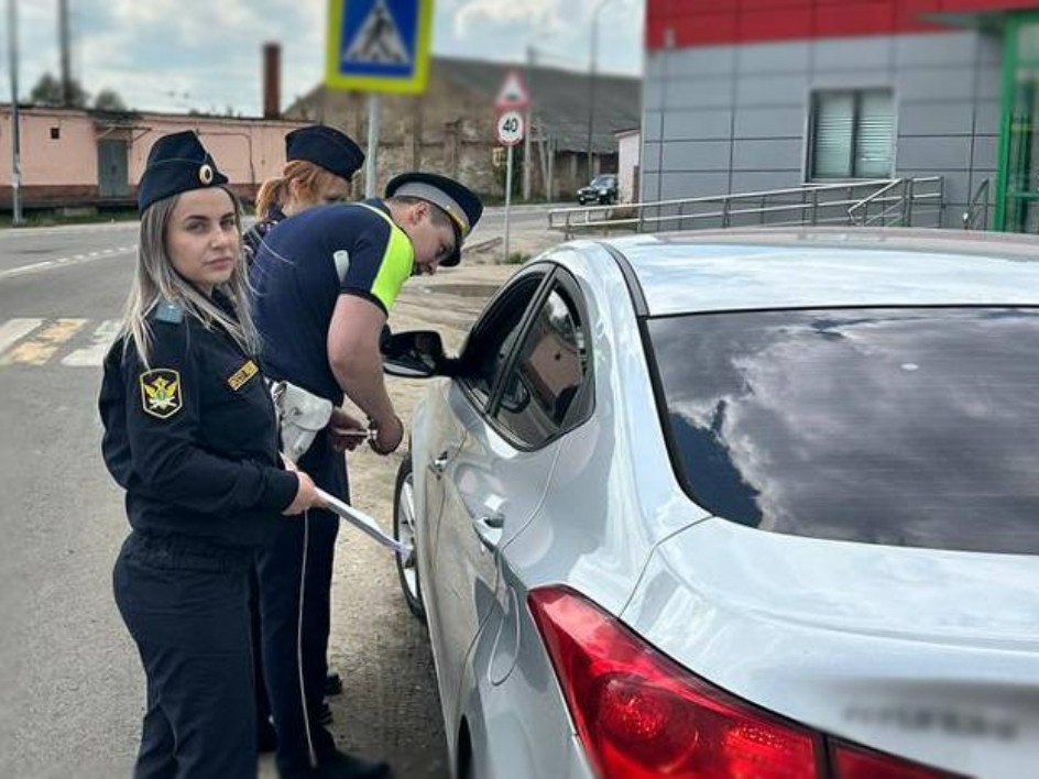 Жительница Подмосковья осталась без машины из-за 63 штрафов