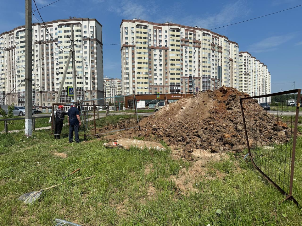 В микрорайоне Южный начались ремонтные работы на теплосетях