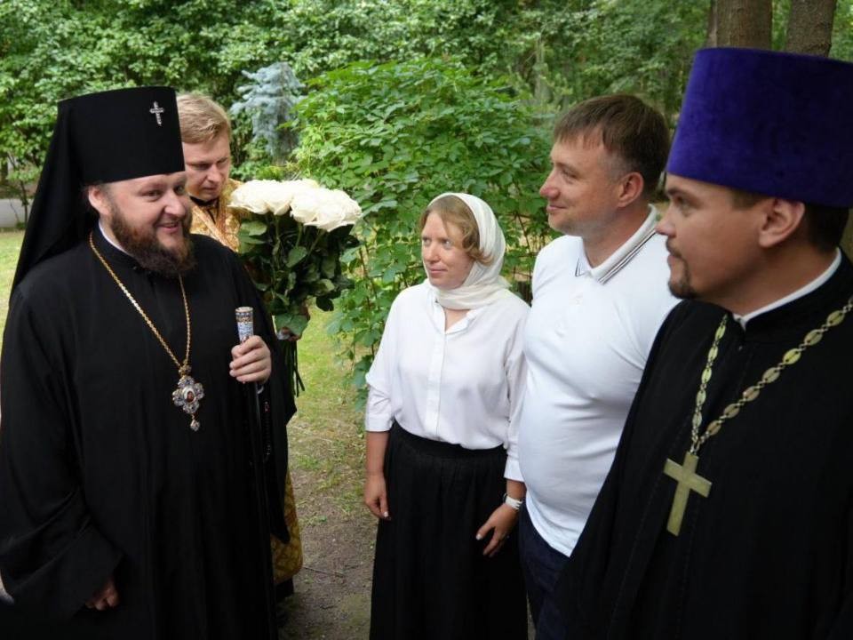 Храм Воздвижения Креста Господня в поселке Авангард вновь открыли для прихожан