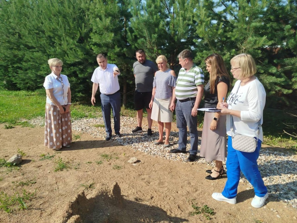 В микрорайоне ЦМИС обновили почти два километра территорий