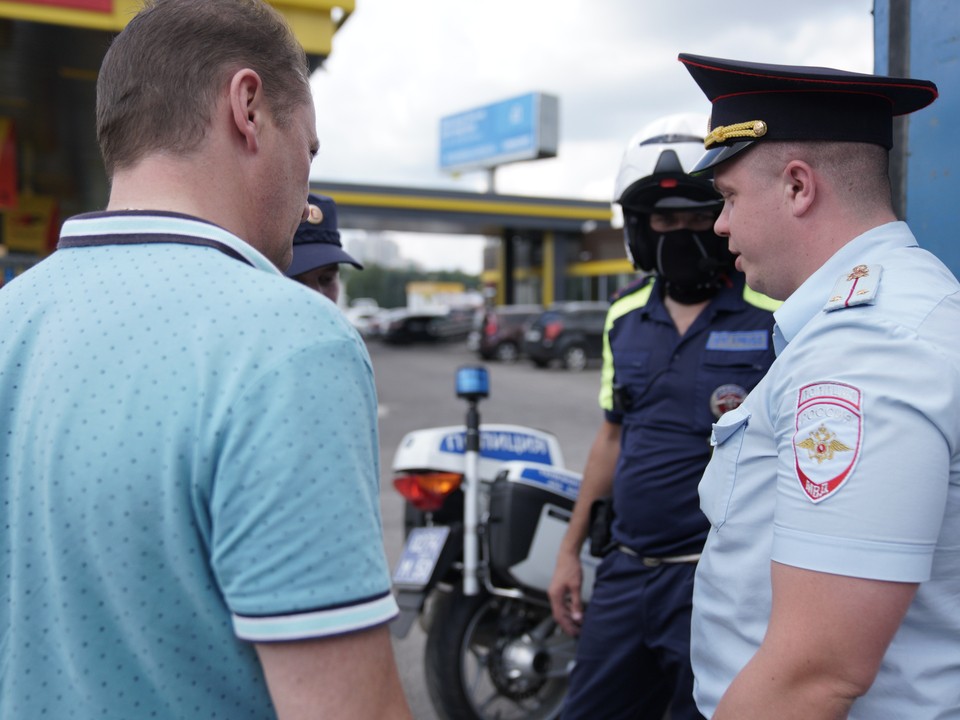 Власти Котельников борются с нелегальными такси и нарушителями порядка: итоги полугодия