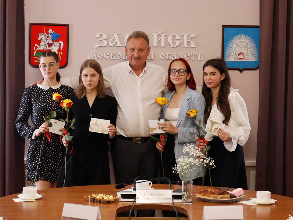 Женский квартет из Зарайска набрал 400 баллов на ЕГЭ на четверых