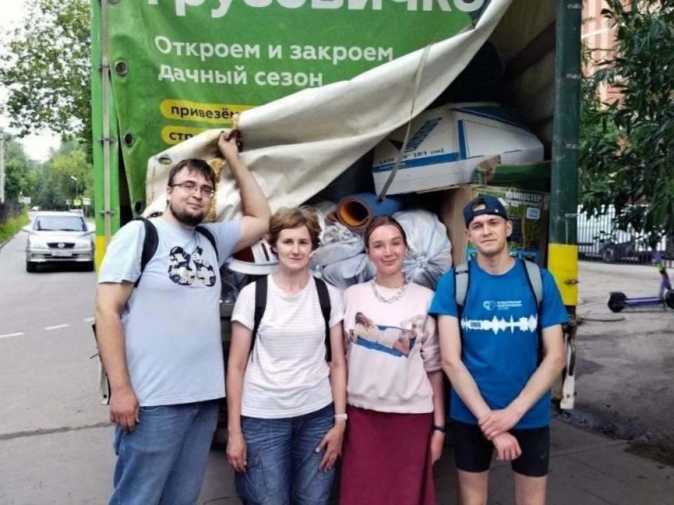 Люберецкие волонтеры отправили на переработку целую газель отходов