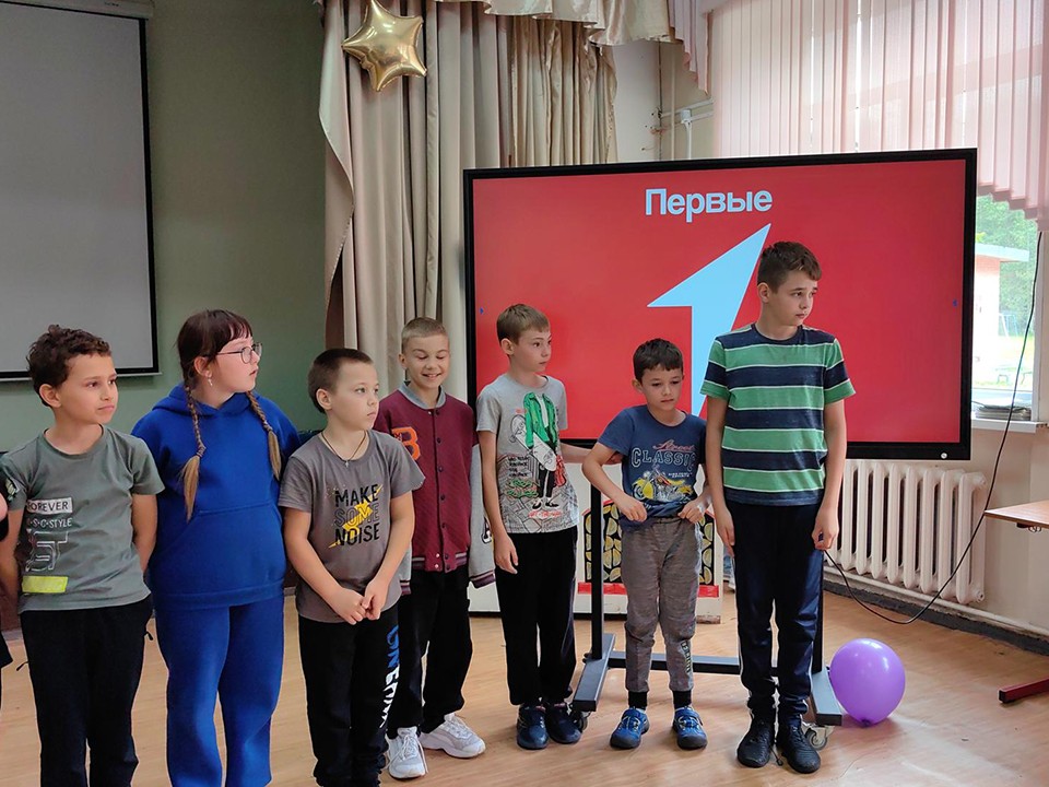 Воспитанники летнего лагеря в Щелкове познакомились с Движением Первых