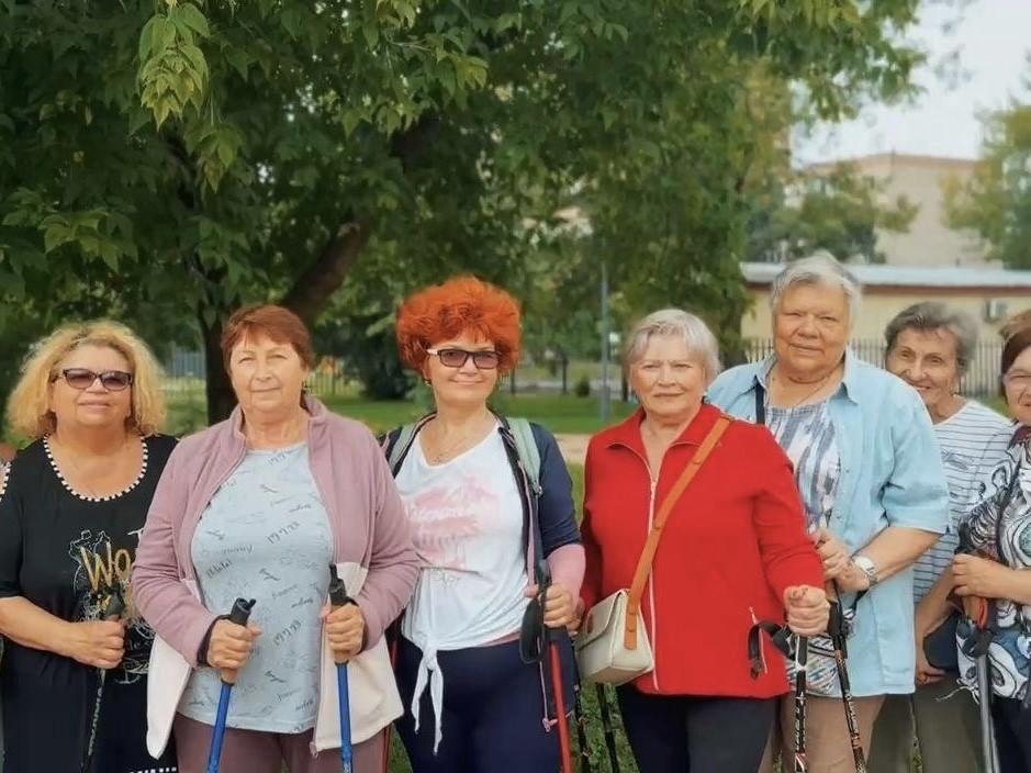 Клуб «Активное долголетие» объединил 80 пенсионеров на ежедневных тренировках