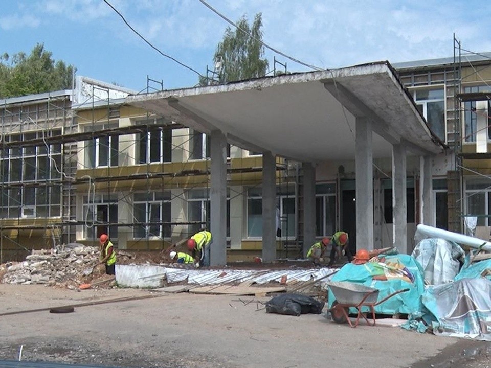 В Клину завершают капитальный ремонт школы «Содружество»