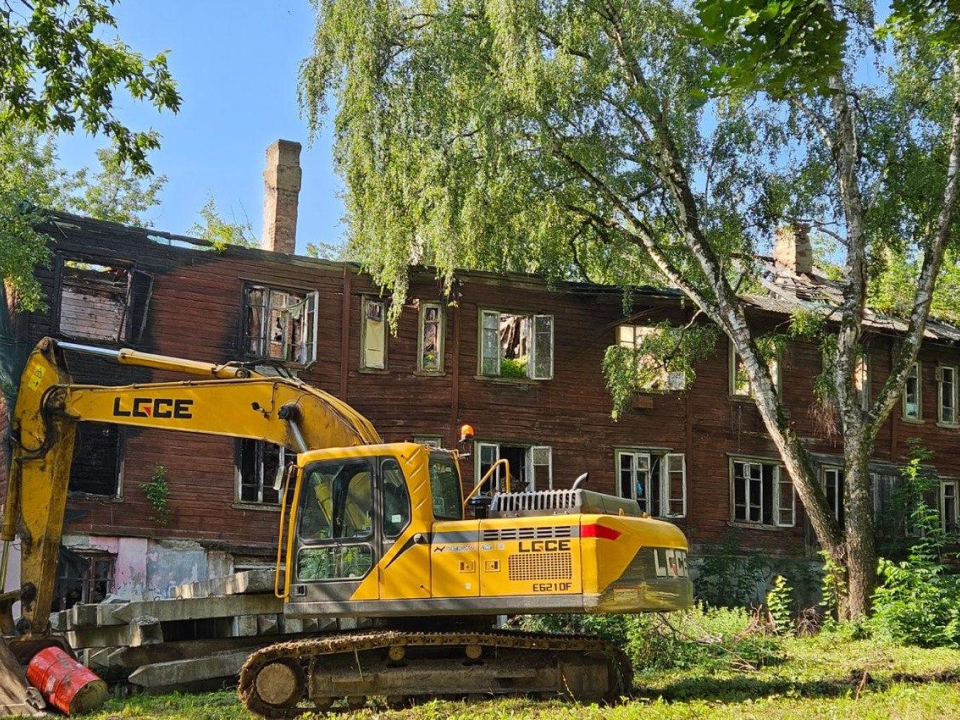 В Дмитрове продолжается снос аварийного жилья