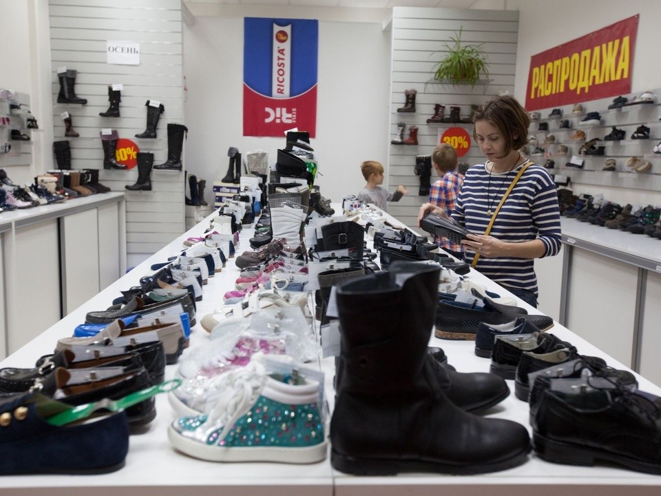 Торговые центры потеряли посетителей на фоне роста онлайн-ритейла