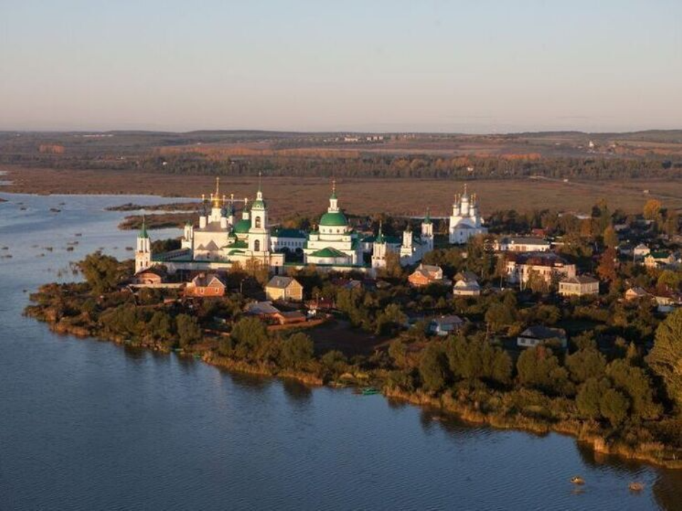 Туристический поток из Подмосковья по Золотому кольцу вырос на 10%