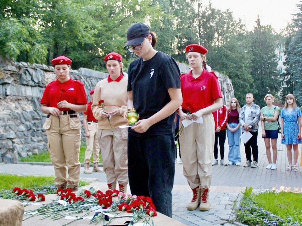 В Наро-Фоминске прошла акция-реквием в память о жертвах конфликта на Донбассе