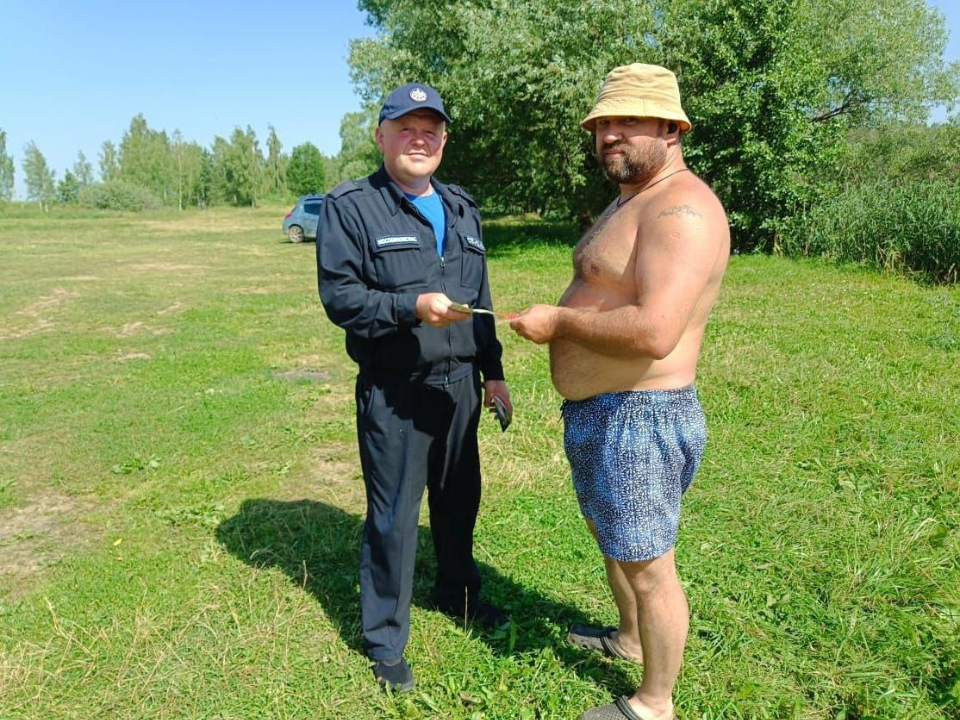 Спасатели провели профилактику несчастных случаев на водоемах