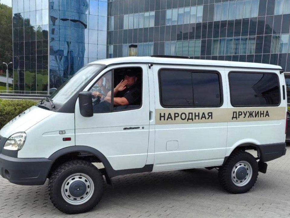 Добровольная дружина Лобни получила новый служебный автомобиль
