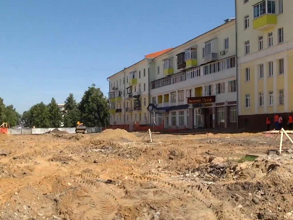 Завершить реконструкцию пешеходной зоны на проспекте Победы планируют в ноябре