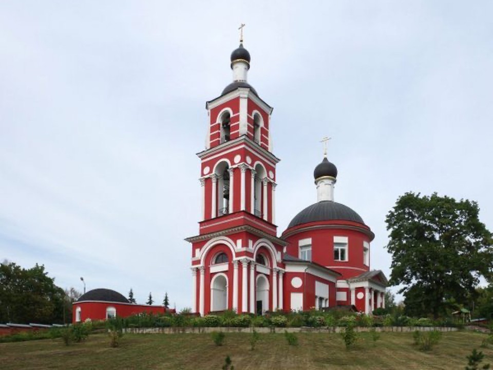 Храму Петра и Павла в Лыткарине исполнилось 220 лет