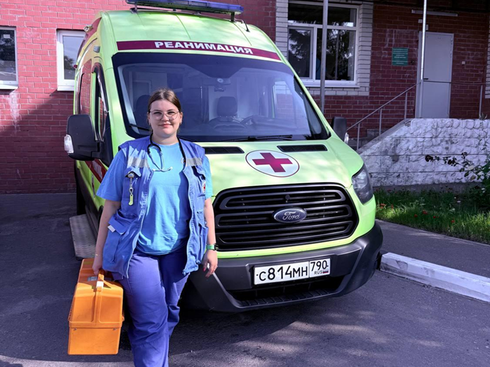 Фельдшер в Павловском Посаде спасла единственный зрячий глаз пожилому мужчине