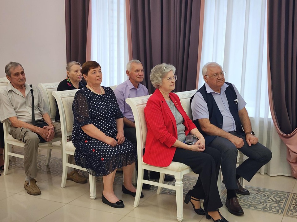 Полвека рука об руку: в Пушкино поздравили семьи-юбиляры