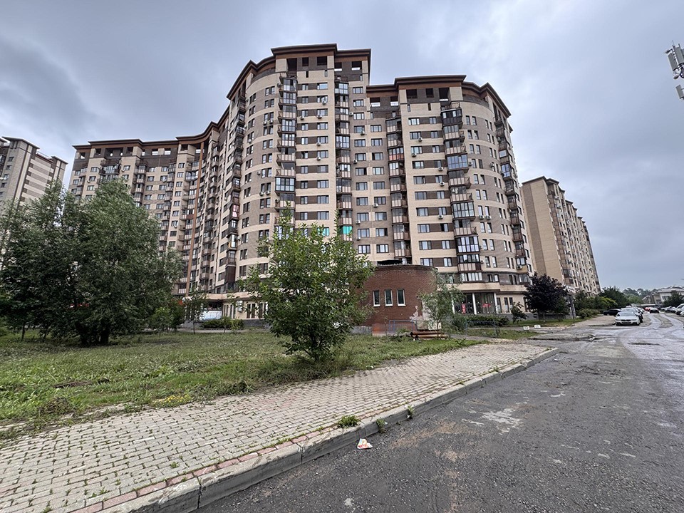 Коммунальные службы Одинцова откачали дождевую воду на Гвардейской