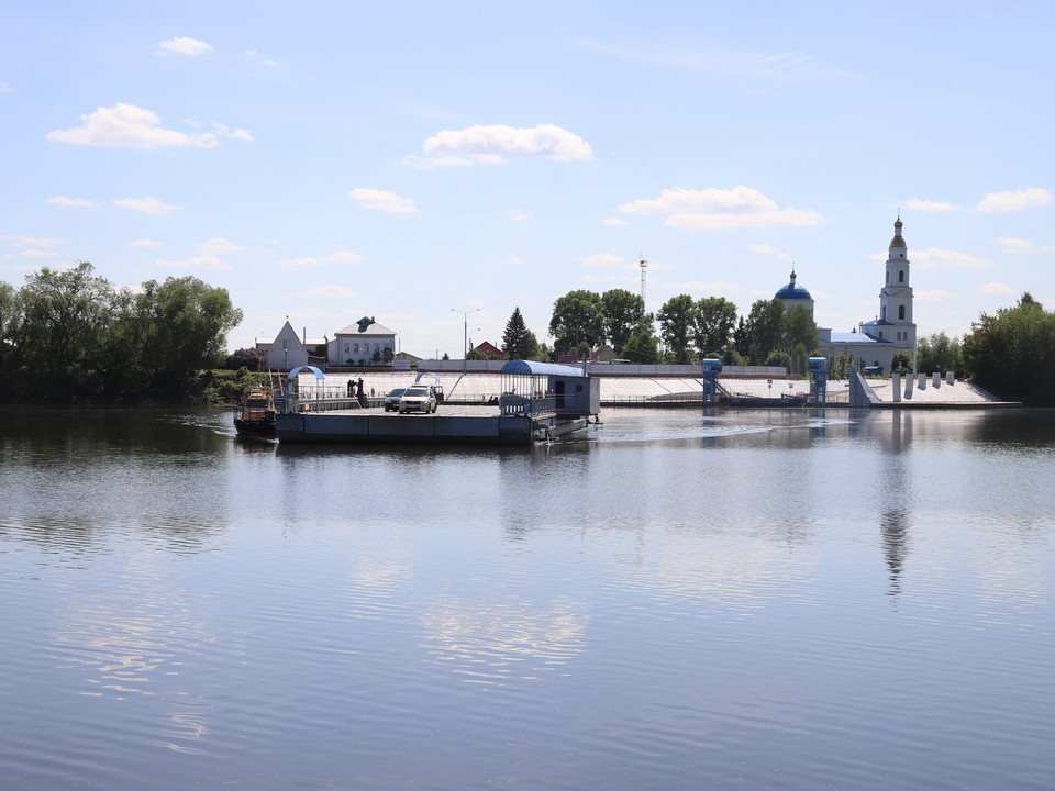 Дединовский паром снова заработал