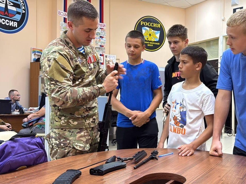Ветераны СВО встретились с воспитанниками спортшколы Солнечногорска