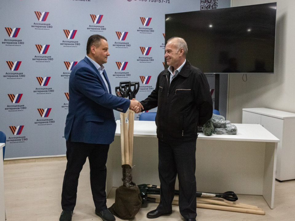 Из Подольска отправили два груза гумпомощи на  Сватово-Купянское и Херсонское направления