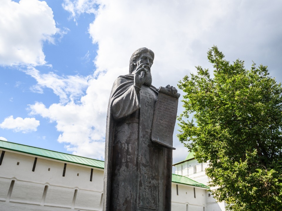 Во сколько пройдут службы в Троице-Сергиевой лавре в день памяти Сергия Радонежского