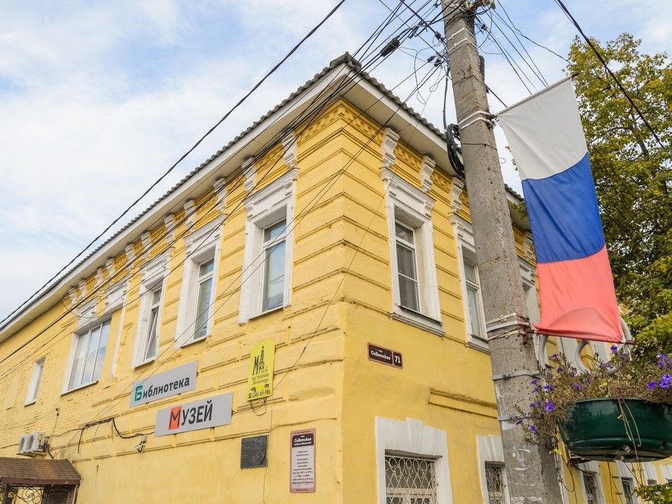 Городской пейзаж в технике гризайль напишут на мастер-классе в музее истории Бронниц