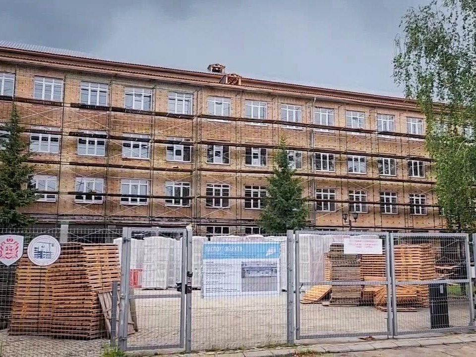 Капитальный ремонт Воскресенского колледжа завершат к декабрю