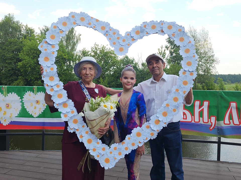 В Лосино-Петровском поздравили пары, прожившие в браке более 50 лет