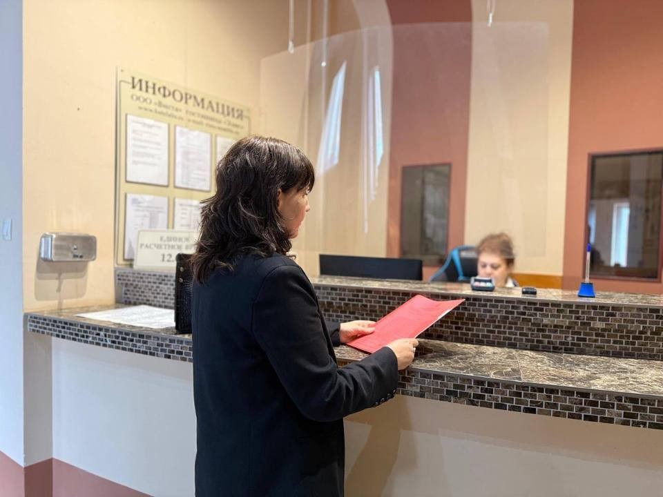 Солнечногорским владельцам гостиниц вручили уведомления о проведении «Самооценки»