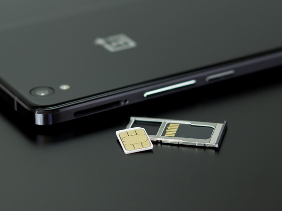 Как иностранцу оформить в России SIM-карту, рассказали зарайские полицейские