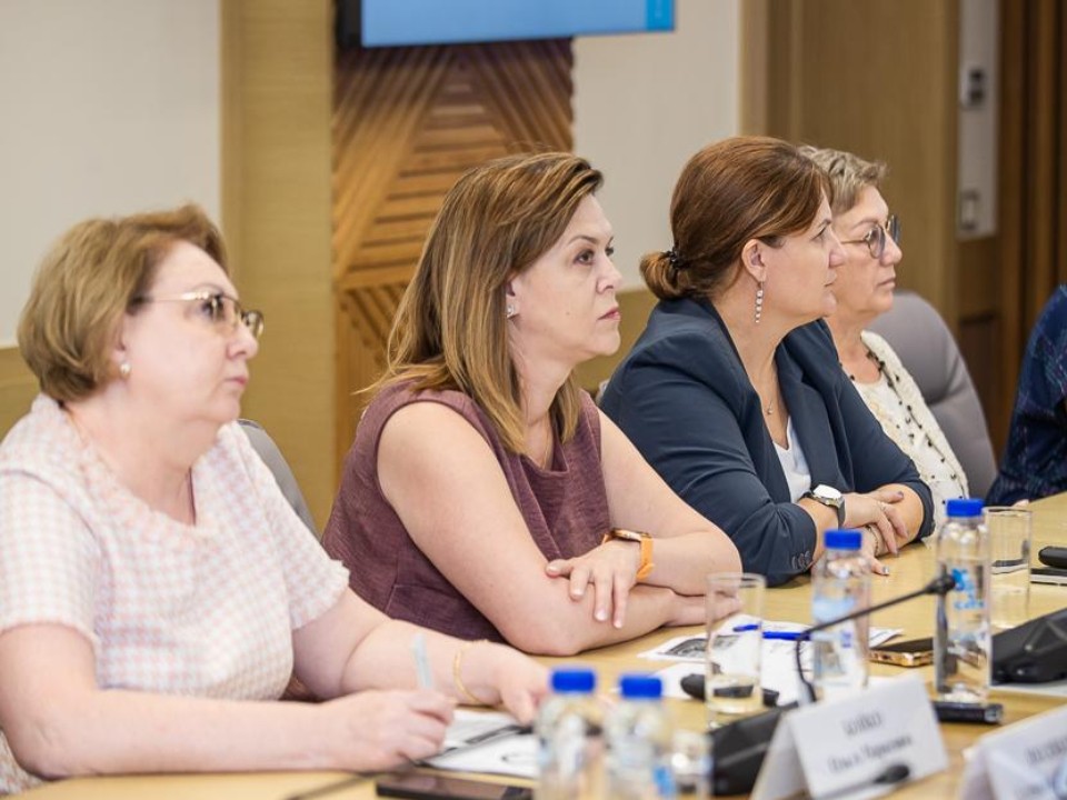 Педагогов набирают в новые школы Одинцова
