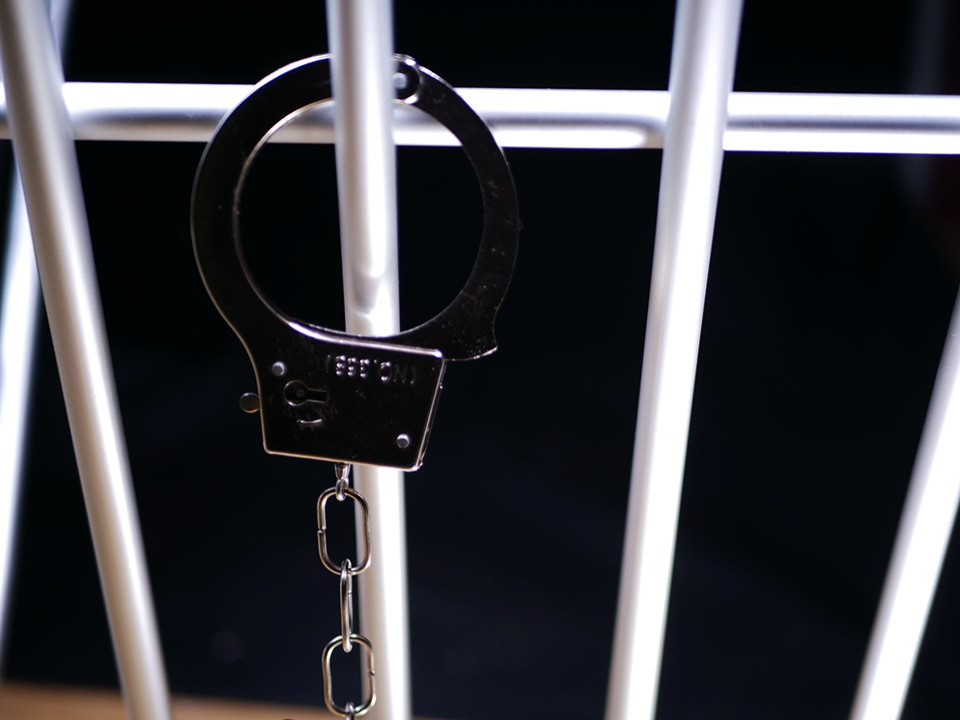 Жителя Подольска будут судить за работу курьером у мошенников