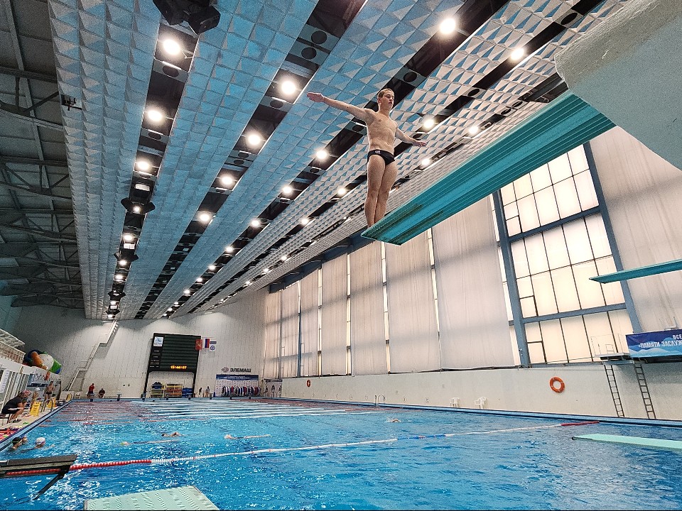 Электростальские спортсмены отличились на спартакиаде по прыжкам в воду