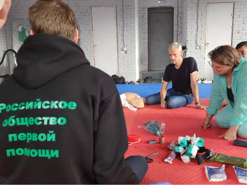 Домодедовцам рассказали, как оказать первую помощь при укусах, ожогах и остановке сердца