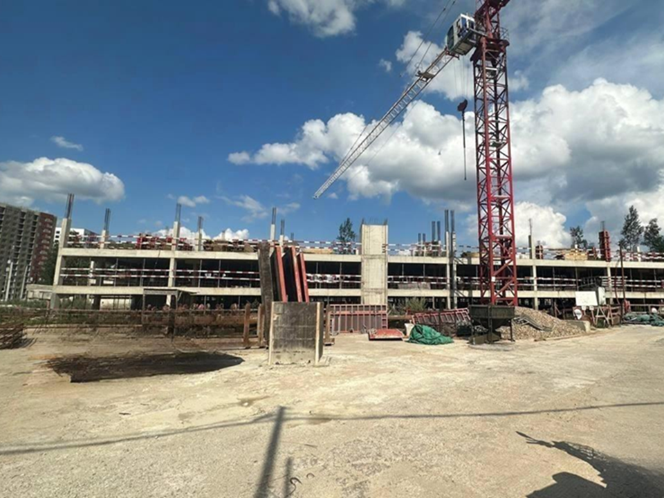 Новая парковка на 450 автомобилей в Мытищах уже готова на 20%