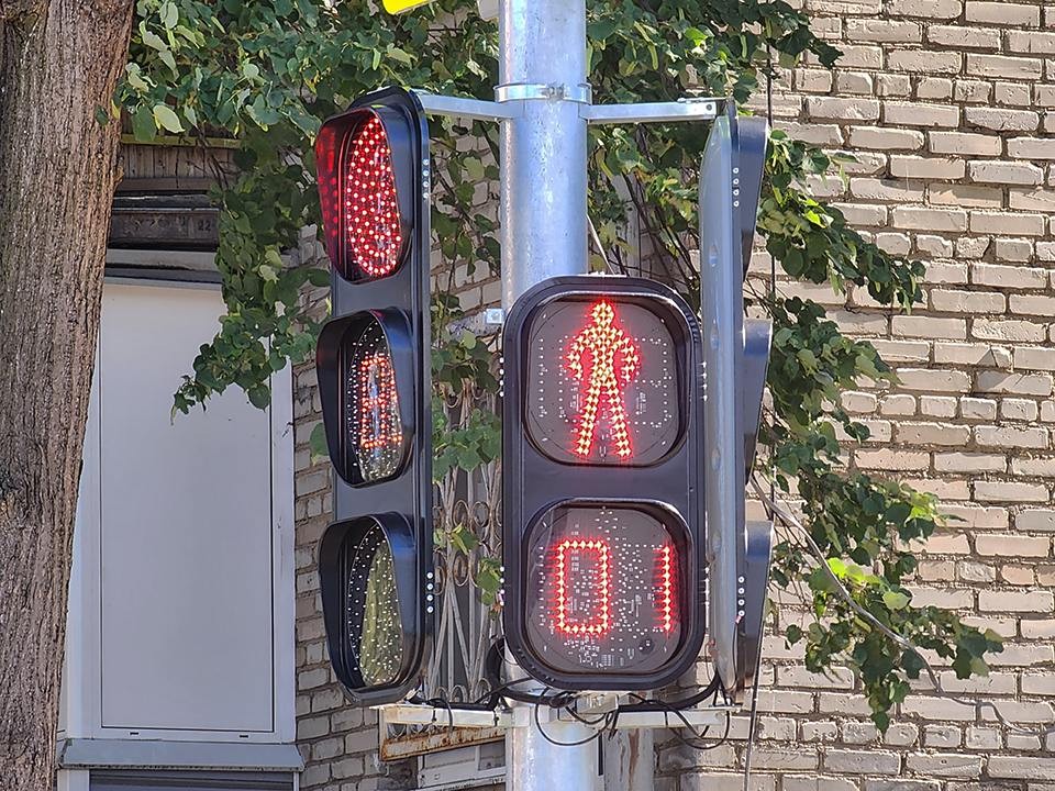 В Одинцове на Союзной после трагедии установили новый светофор