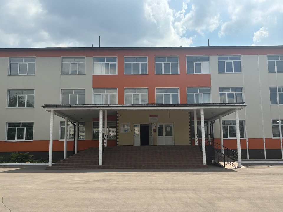 Школа в Раменском округе получила новую кровлю и современное оснащение