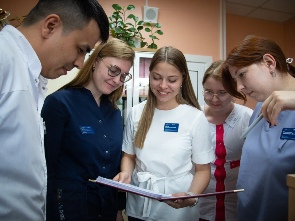 Выпускники вузов и ссузов приходят на работу в Коломенскую больницу