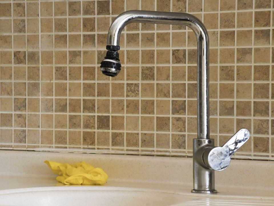 В домах на Кирова и Пушкина включат горячую воду в 13:00