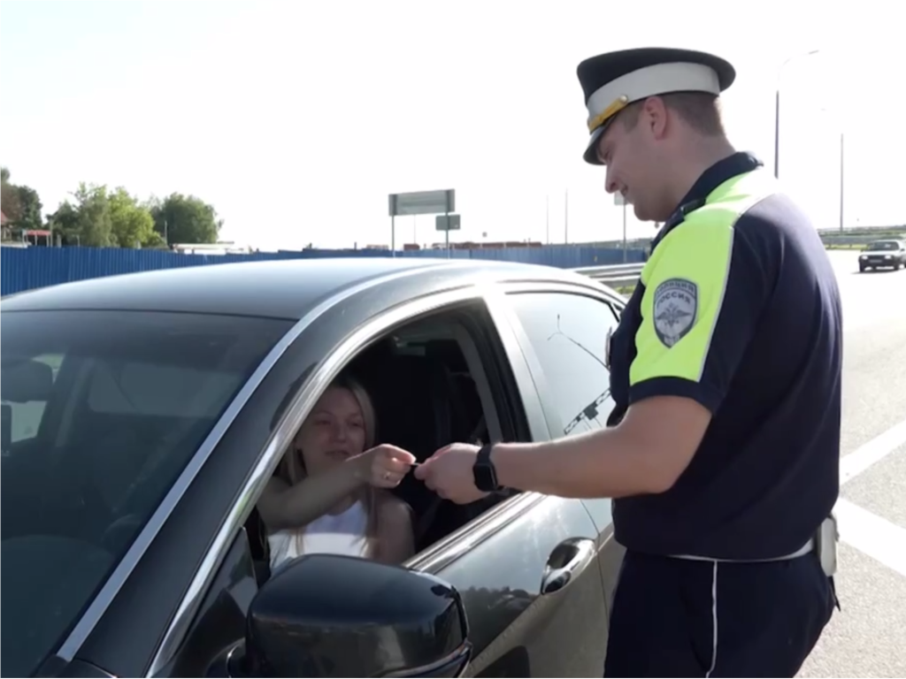 В Пушкино ищут должников с помощью приставов и ГАИ