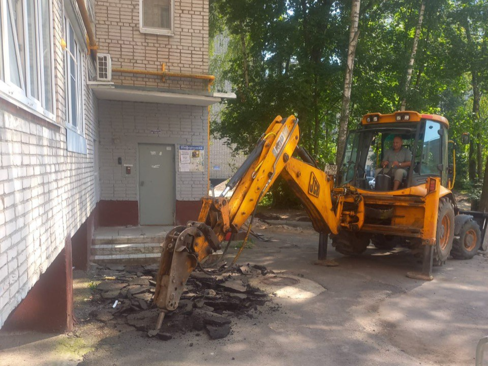 В Электростали реконструируют двор на улицах Загонова и Восточной