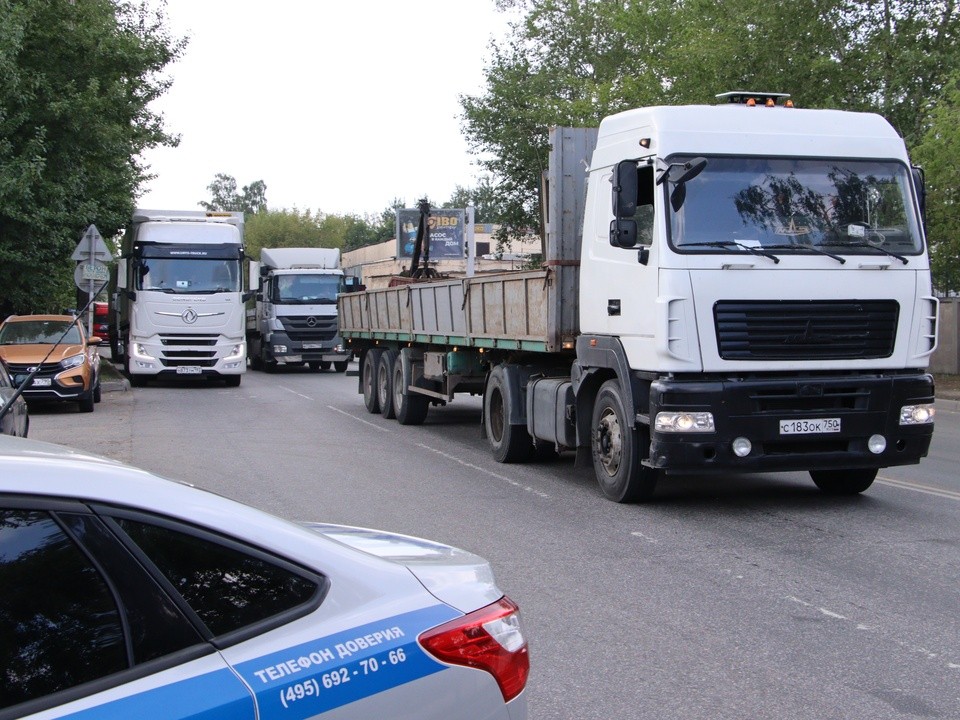 Полиция начала искать нарушителей грузового проезда в Балашихе