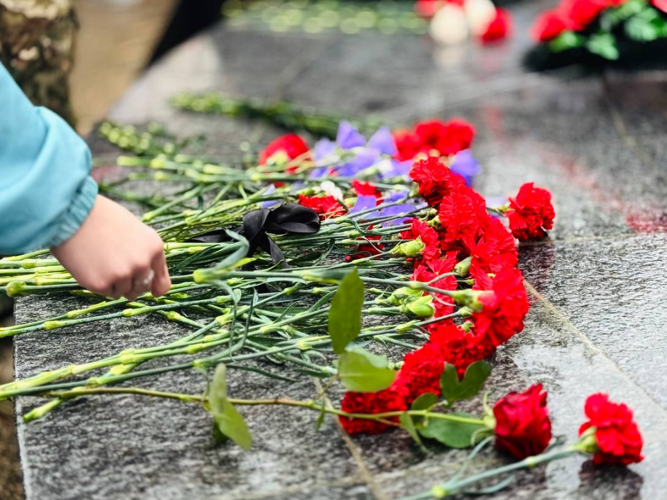 В День ветеранов боевых действий в Можайске возложили цветы и вручили медали бойцам СВО