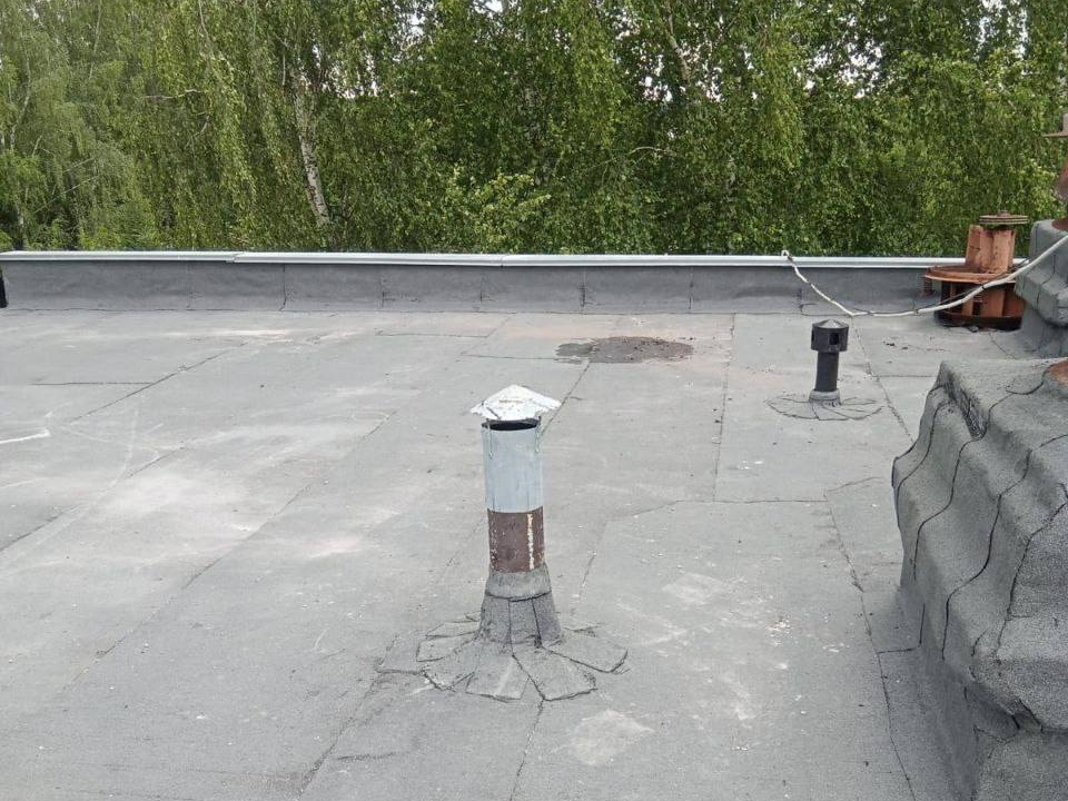 Кровлю школы отремонтировали в чеховском поселке Васькино
